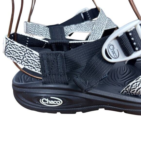 Chaco Z/Volv Womens Black White Toe Ring Sporty Sandals Hiking Caming Shoes sz 7 - Picture 12 of 16